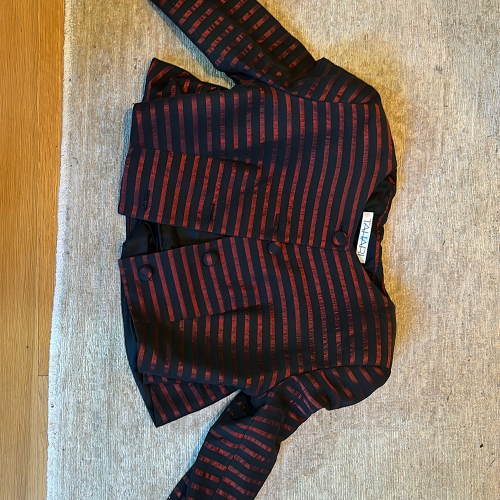 Evening jacket by Tahiti